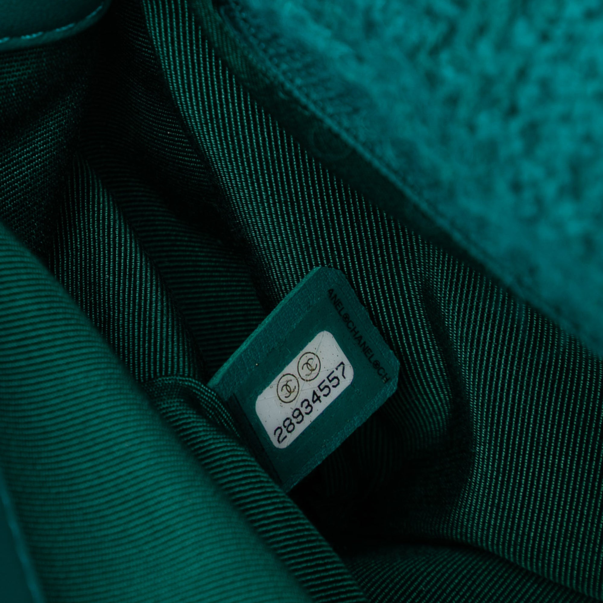 Small Wool Tweed Giant Logo Flap - Image 6
