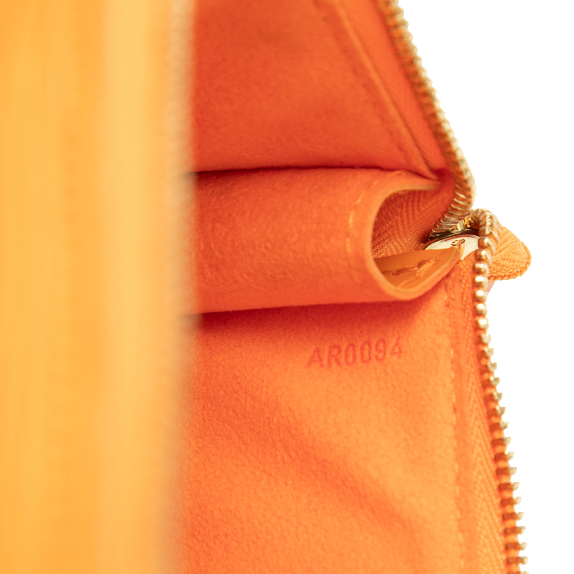 Epi Pochette Accessoires - Image 5