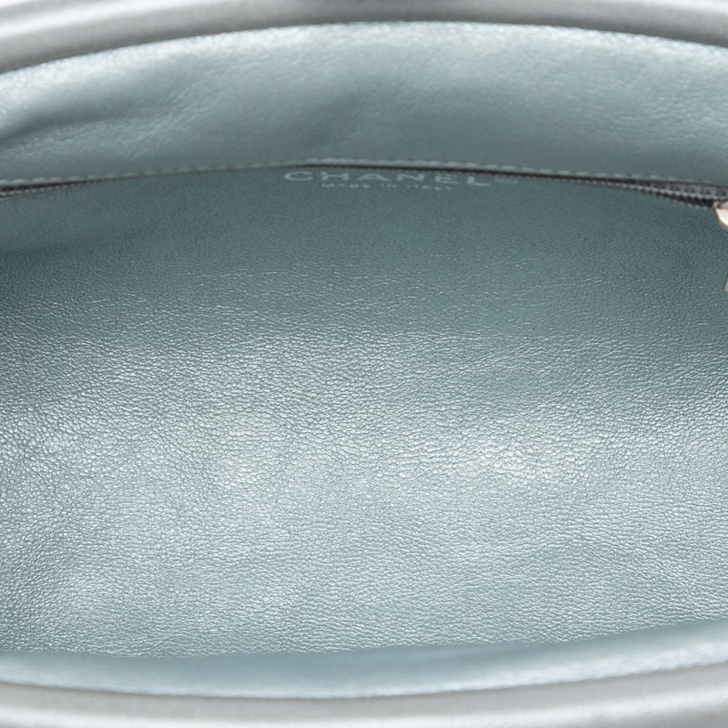 Quilted Lambskin Timeless Kisslock Clutch - Image 4