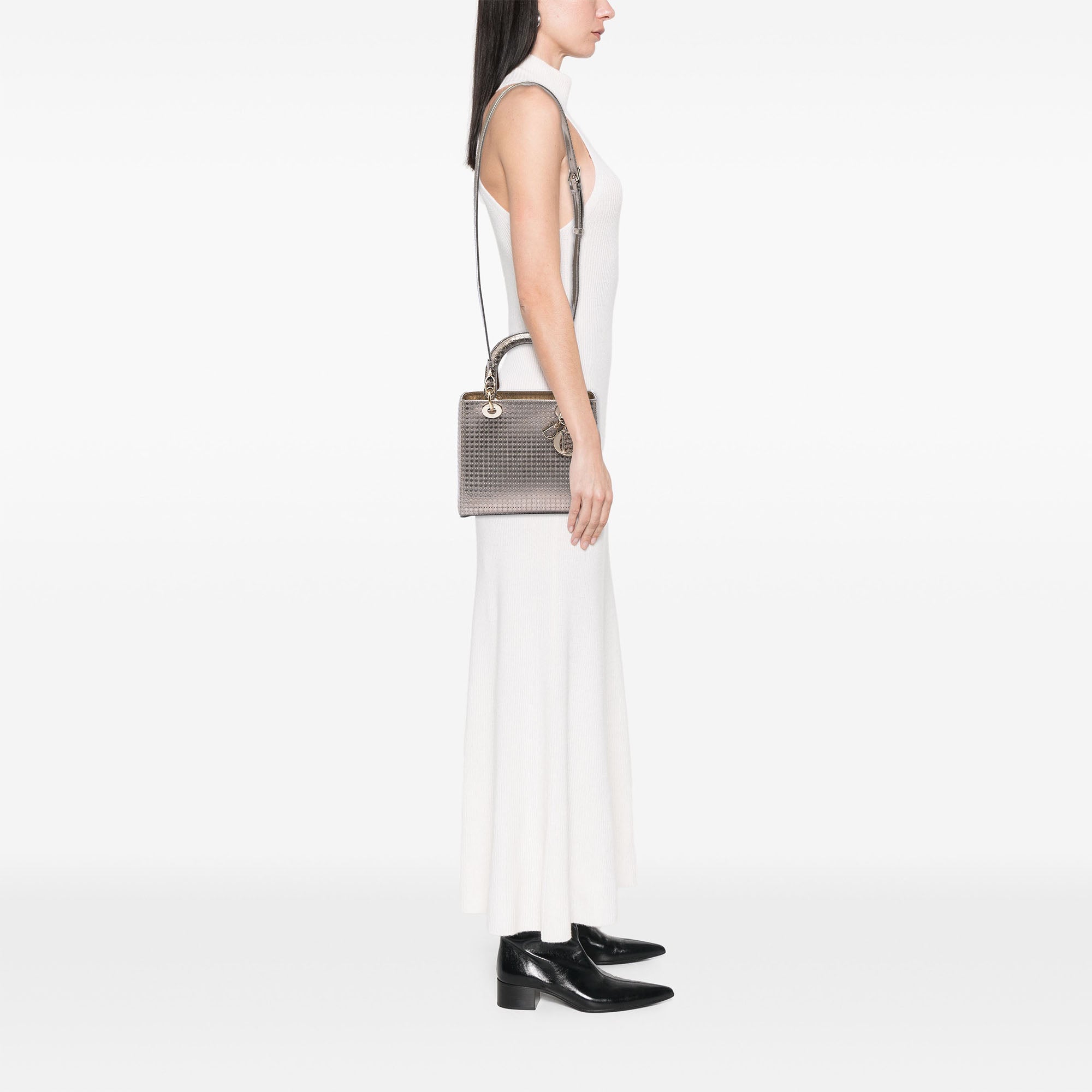 Medium Metallic Patent Microcannage Lady Dior - Image 6