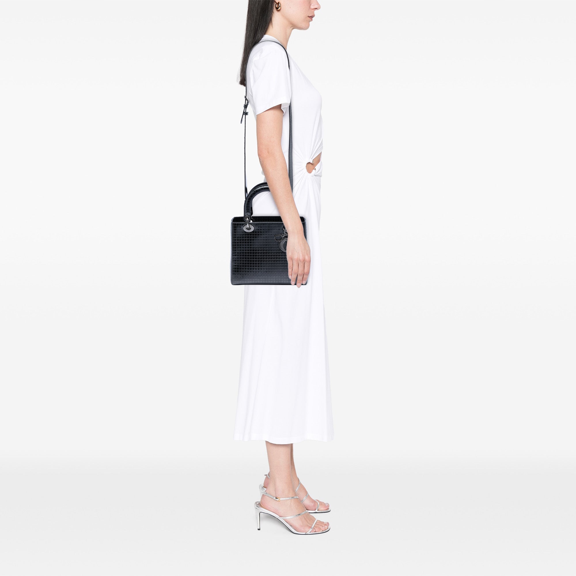 Medium Metallic Patent Microcannage Lady Dior - Image 7