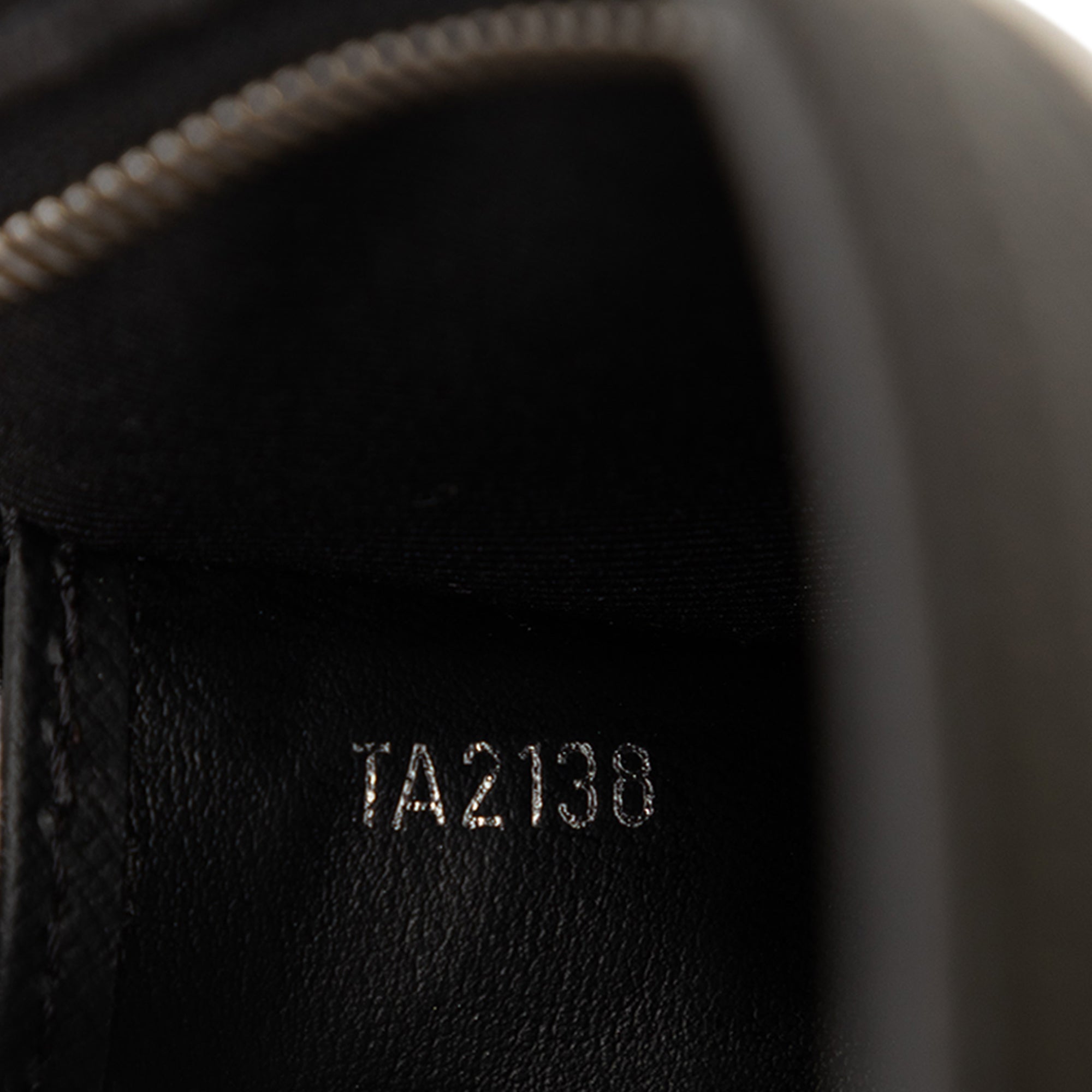 Taiga Pochette Voyage MM - Image 6