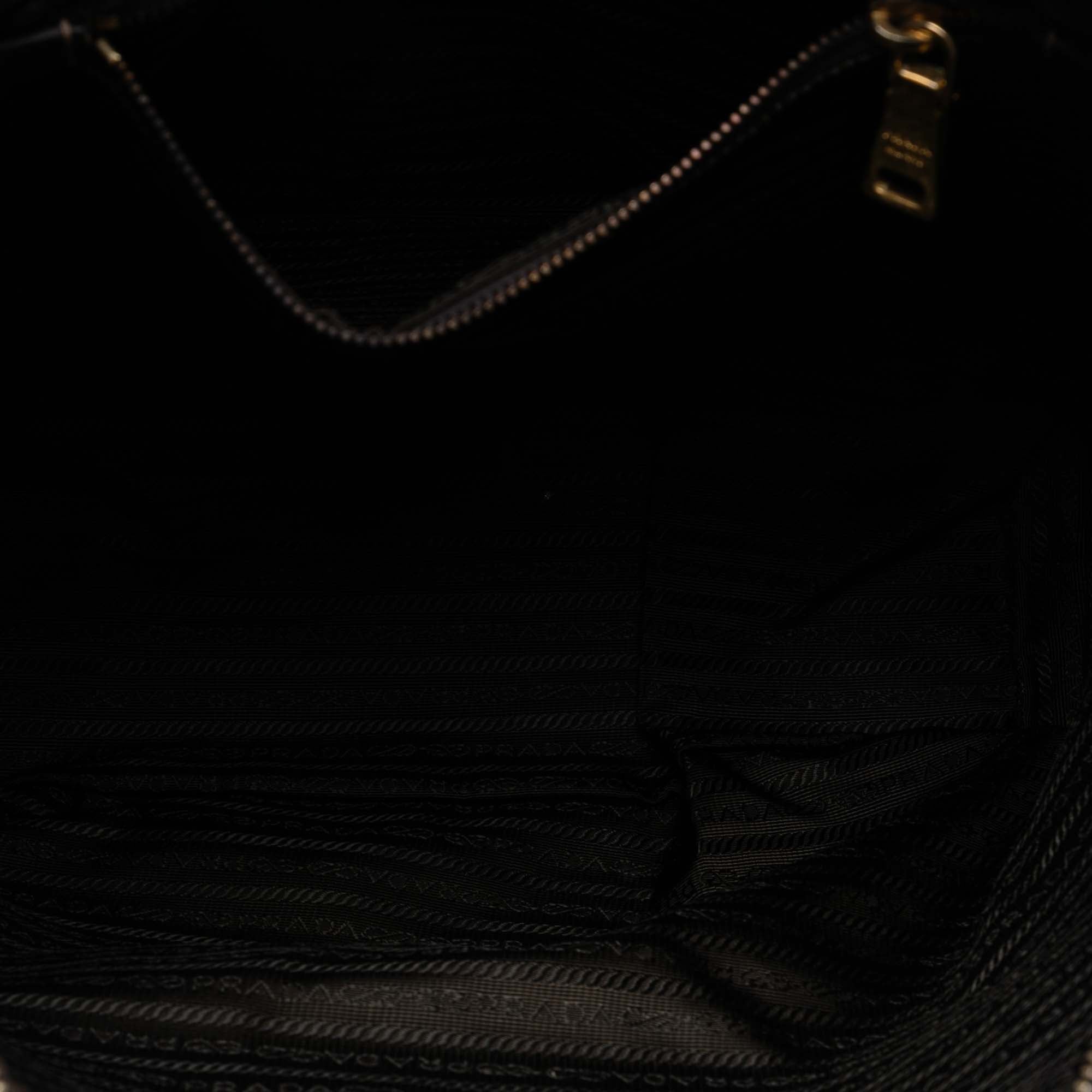 Tessuto Zip Top Convertible Tote - Image 4