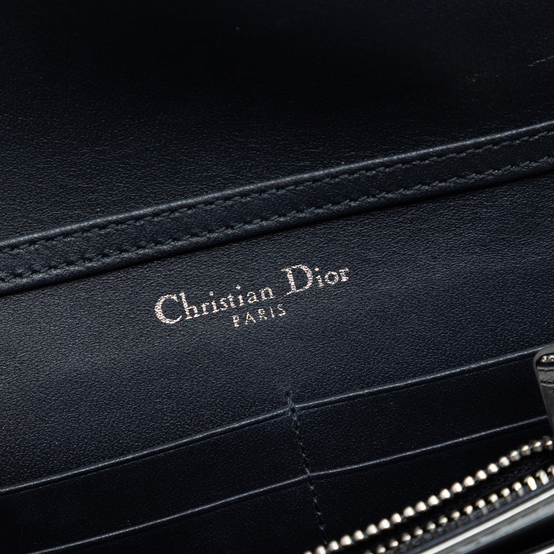 Metallic Patent Microcannage Diorama Wallet on Chain - Image 5
