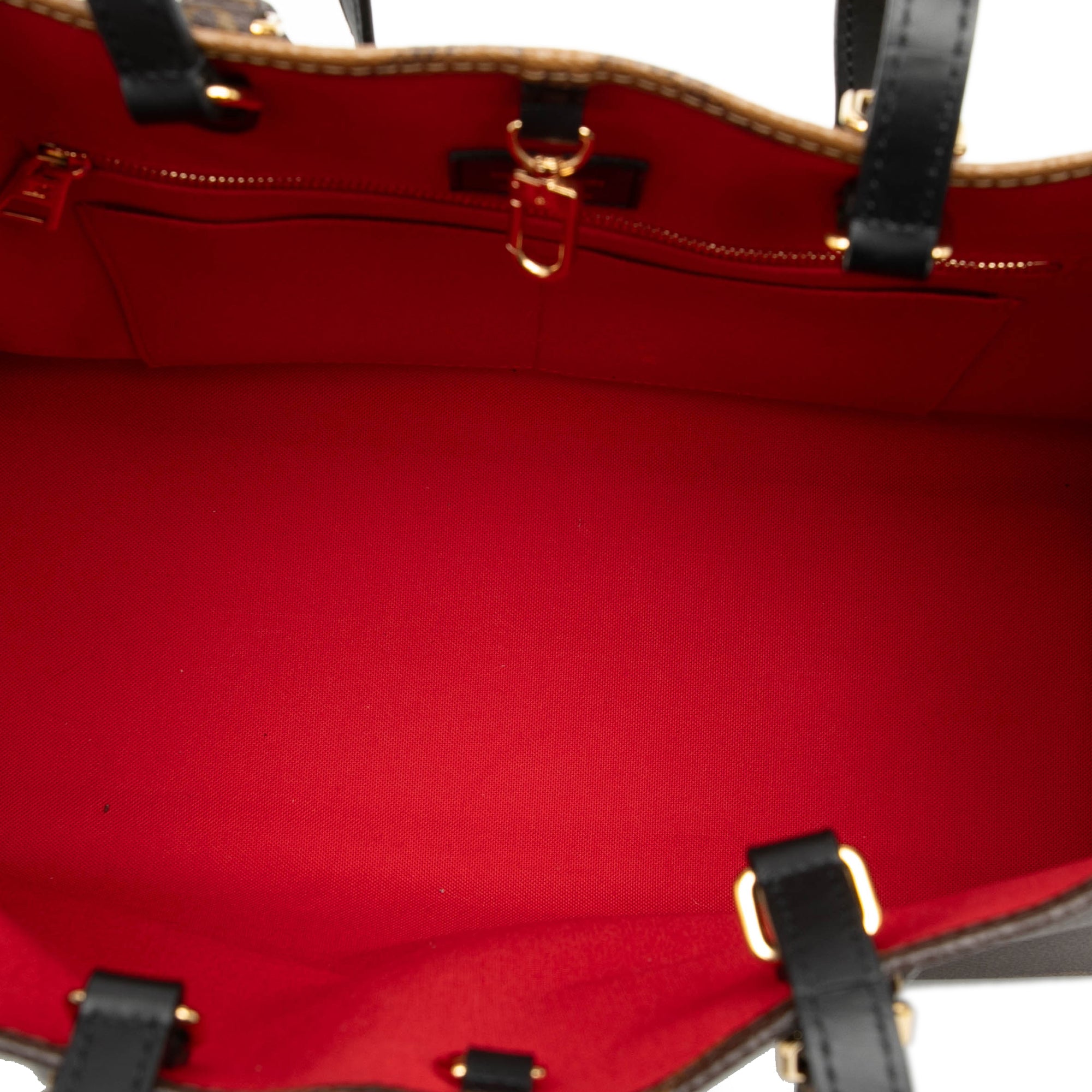Monogram Reverse Giant OnTheGo MM - Image 4