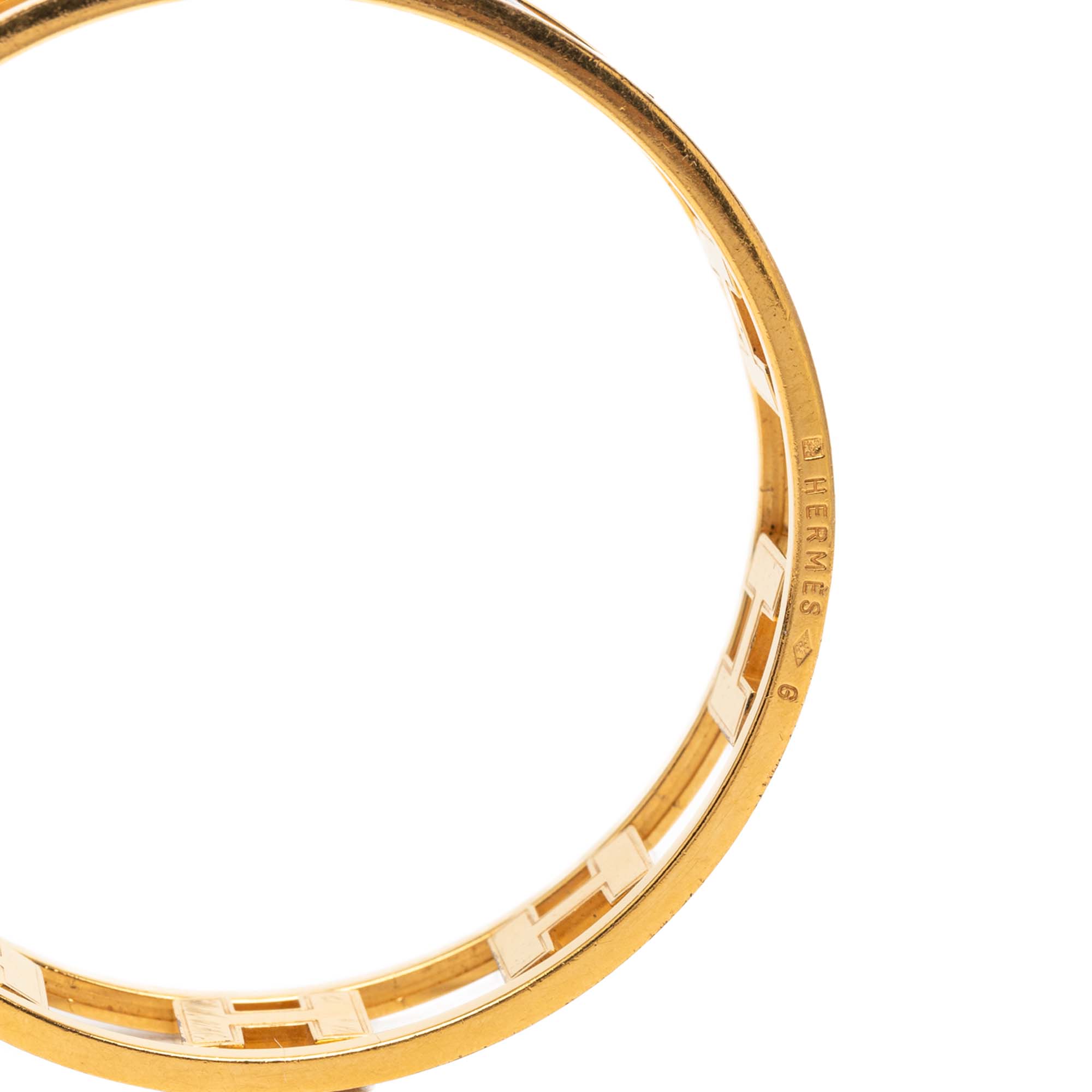 Gold Plated Enamel Rondo Ash H Bangle - Image 7