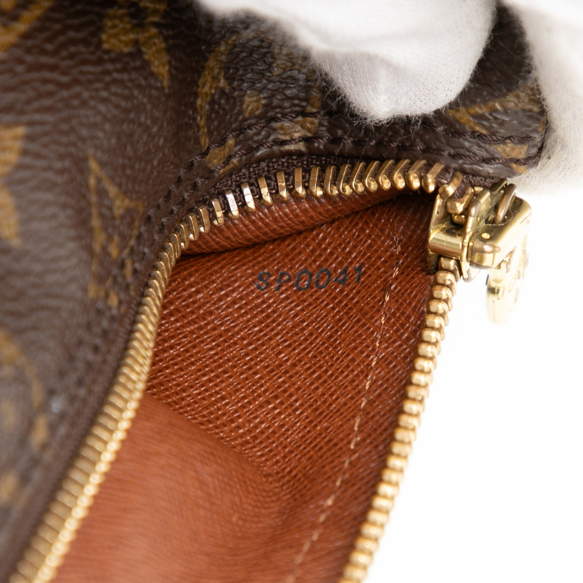 Monogram Papillon 26 - Image 6