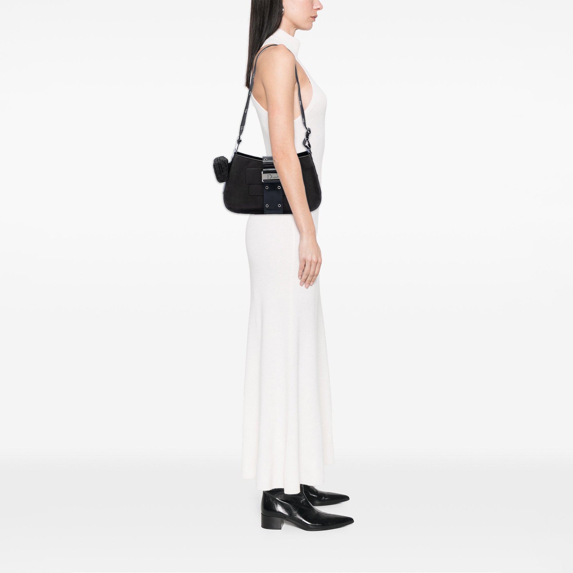 Canvas Street Chic Columbus Shoulder Bag - Image 7