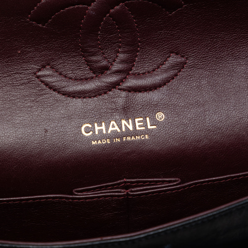 Medium Classic Lambskin Double Flap - Image 5