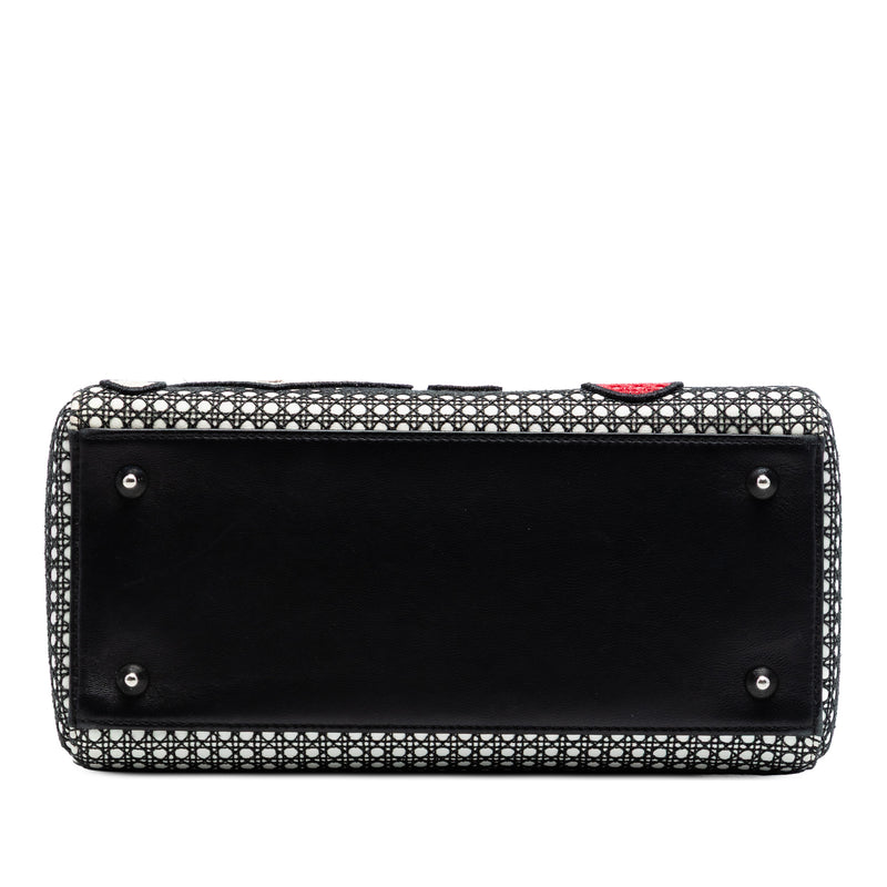 Medium Calfskin Mesh Microcannage Patches Lady Dior - Image 3