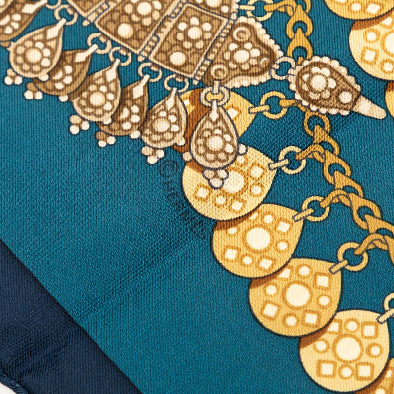 Kosmima Silk Scarf 90 - Image 6