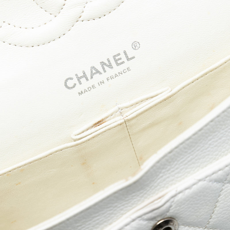 Medium Classic Caviar Double Flap - Image 6