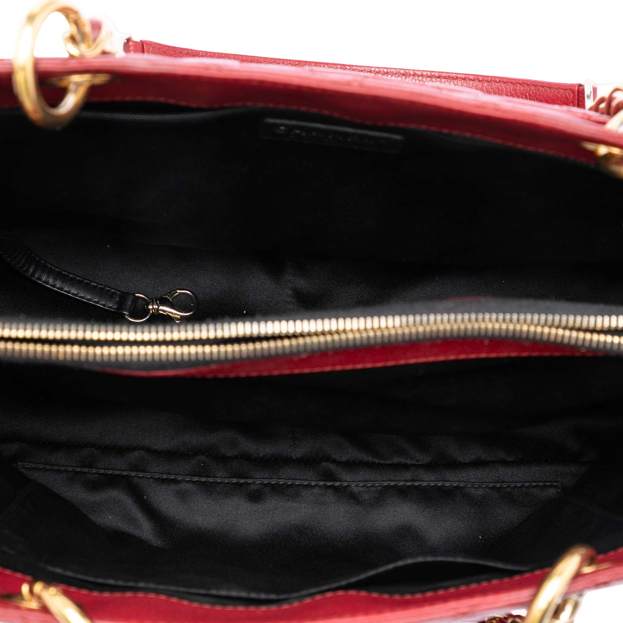 Caviar Grand Shopping Tote - Image 4