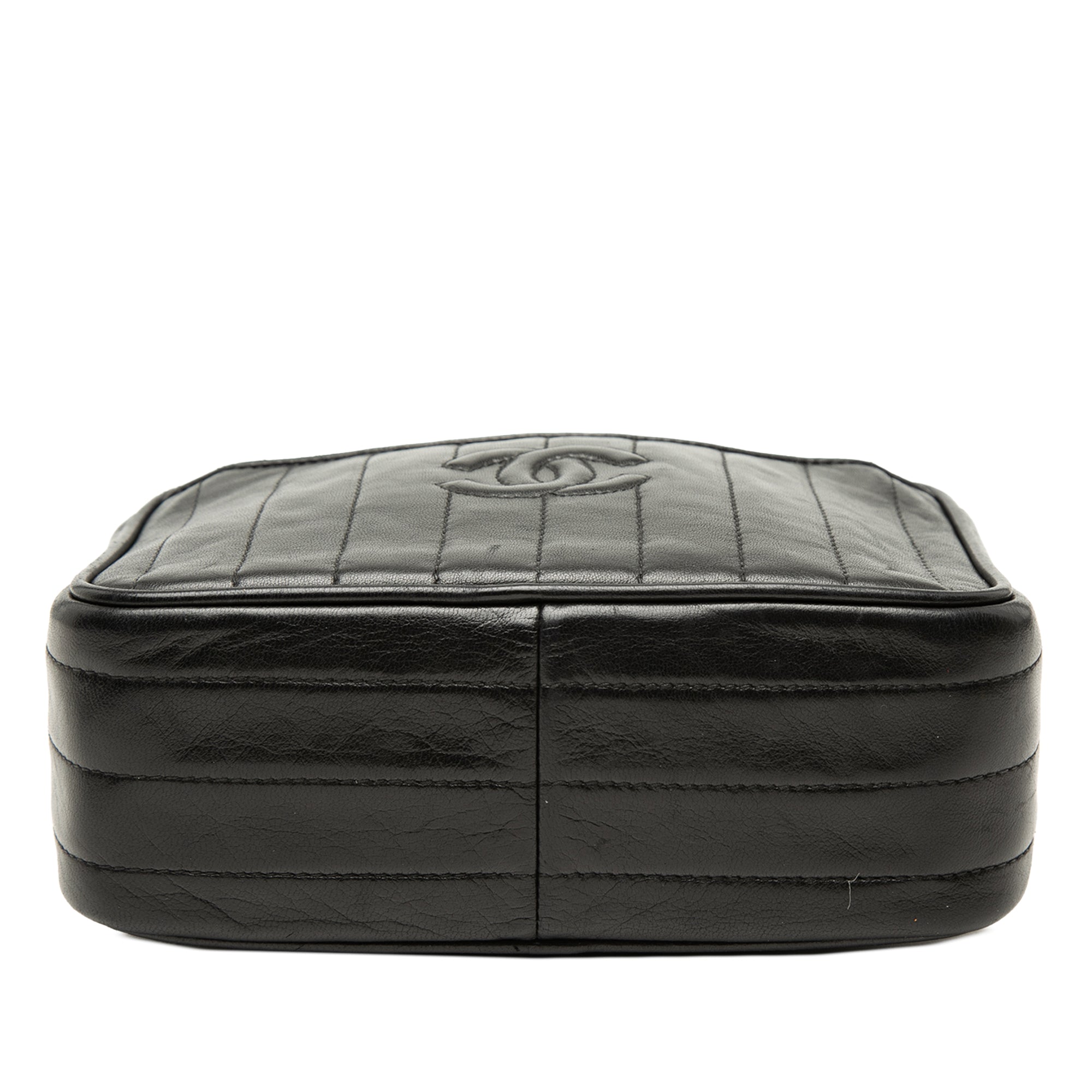 CC Vertical Quilted Lambskin Tassel Camera Bag - Image 3