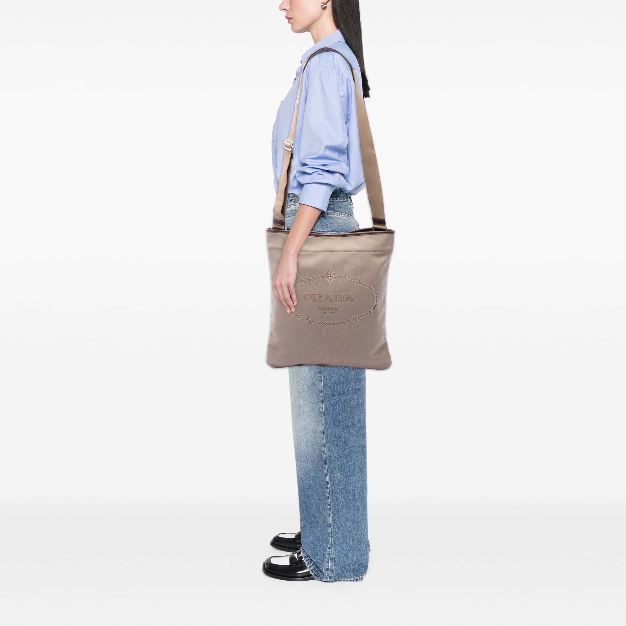 Canvas Canapa Logo Messenger Bag - Image 6