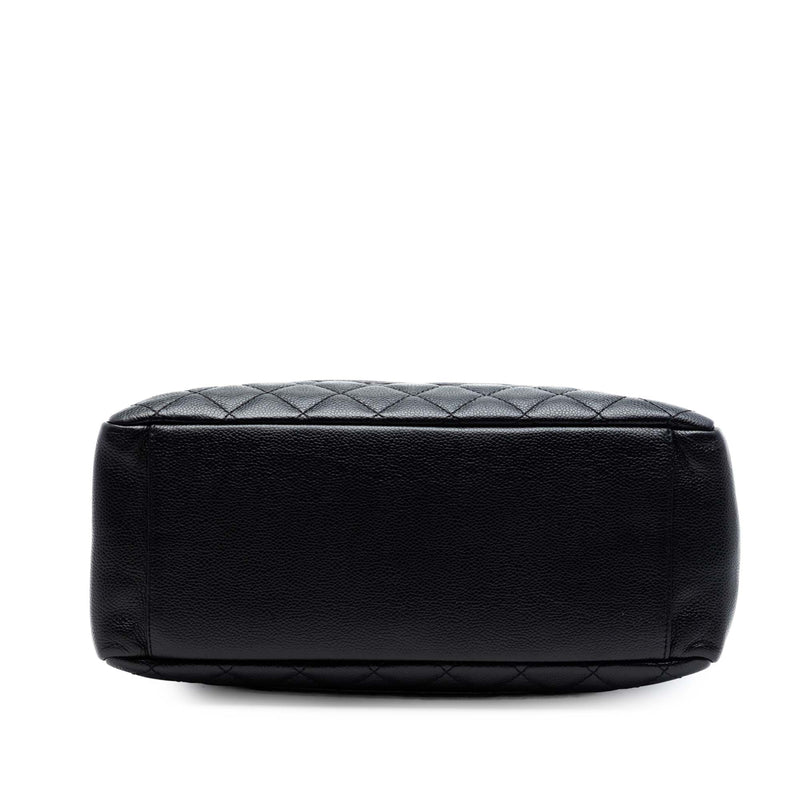 Caviar Grand Shopping Tote - Image 3