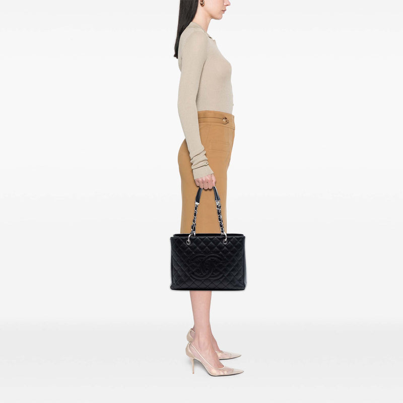 Caviar Grand Shopping Tote - Image 6