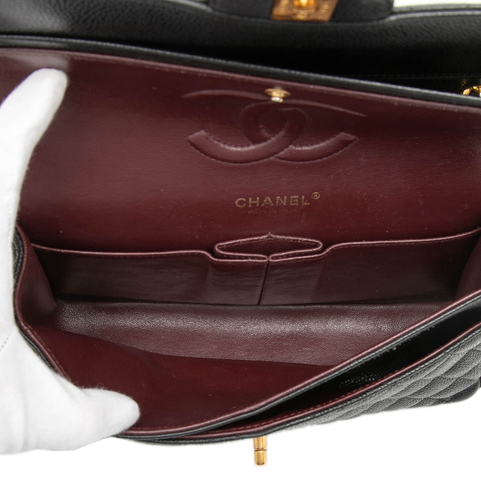 Medium Classic Caviar Double Flap - Image 4