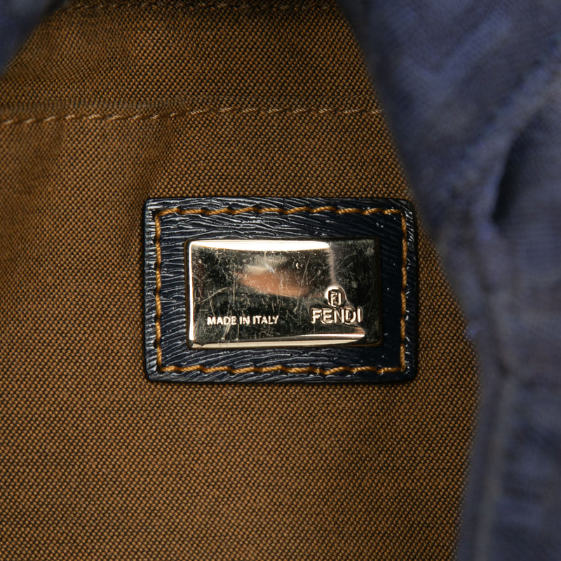 Zucchino Canvas Crossbody - Image 5
