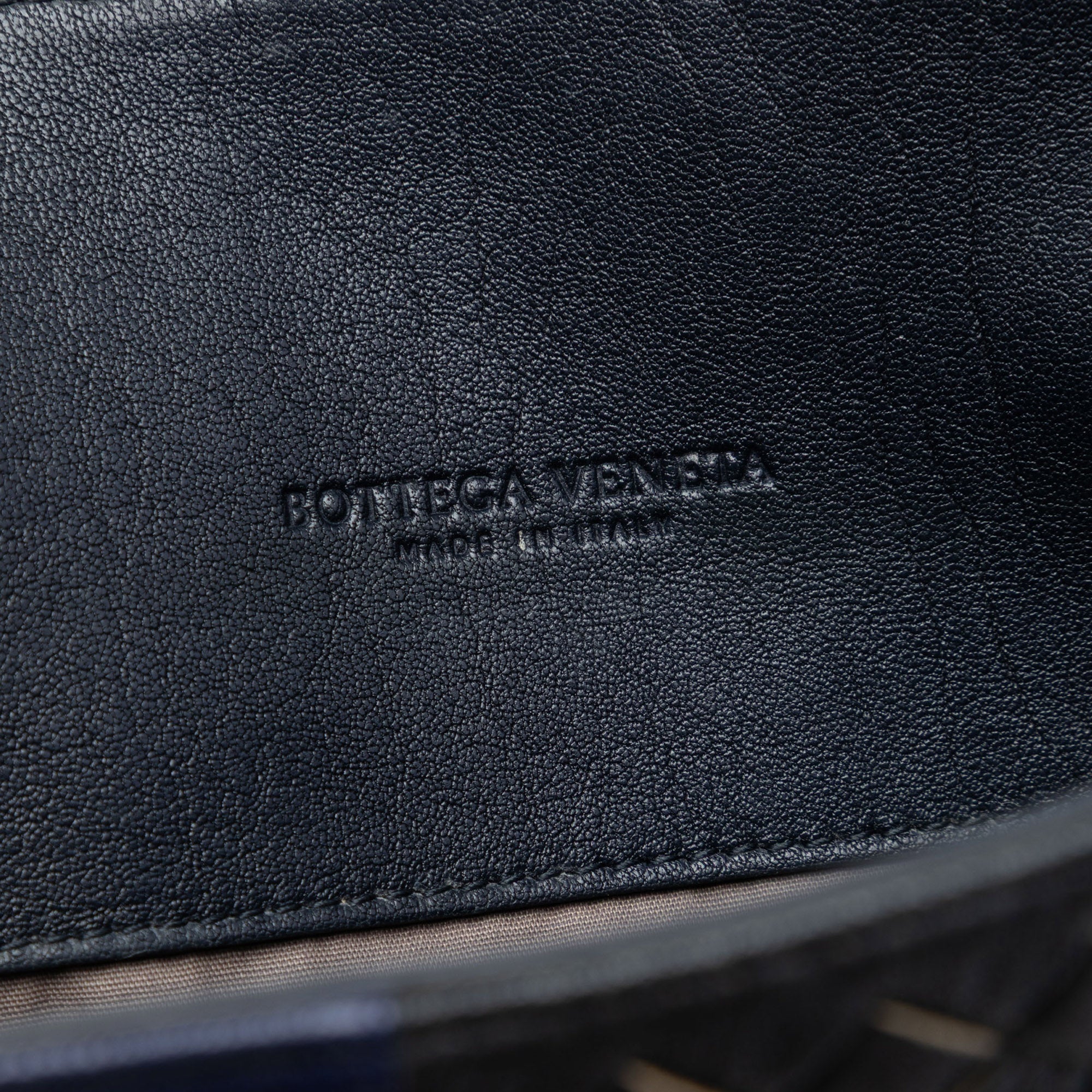 Nappa Intrecciato Club Fume Briefcase - Image 5