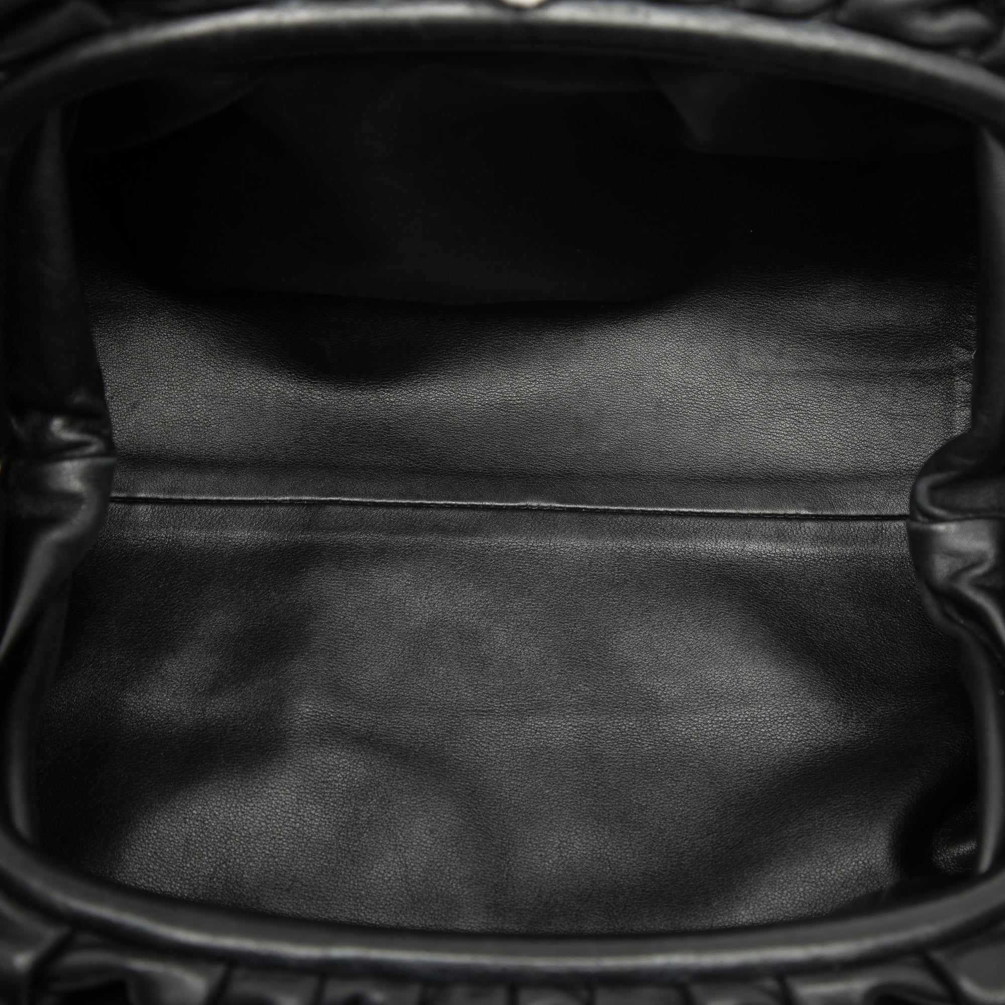 Lambskin The Pouch - Image 4