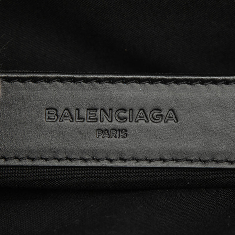 Canvas Navy Clip M Clutch - Image 5