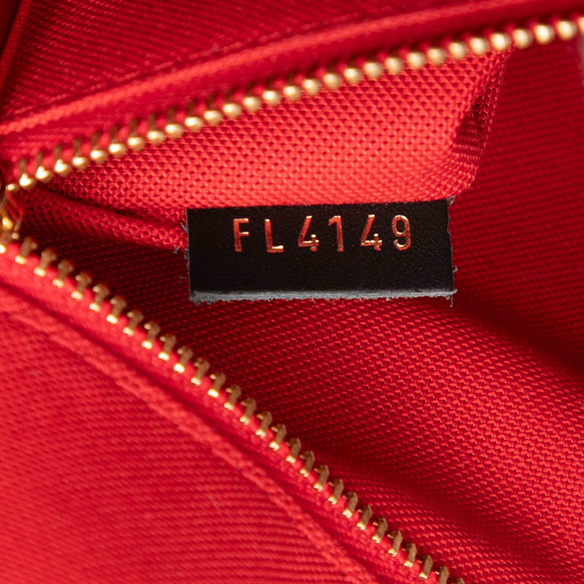 Monogram Reverse Giant OnTheGo MM - Image 6