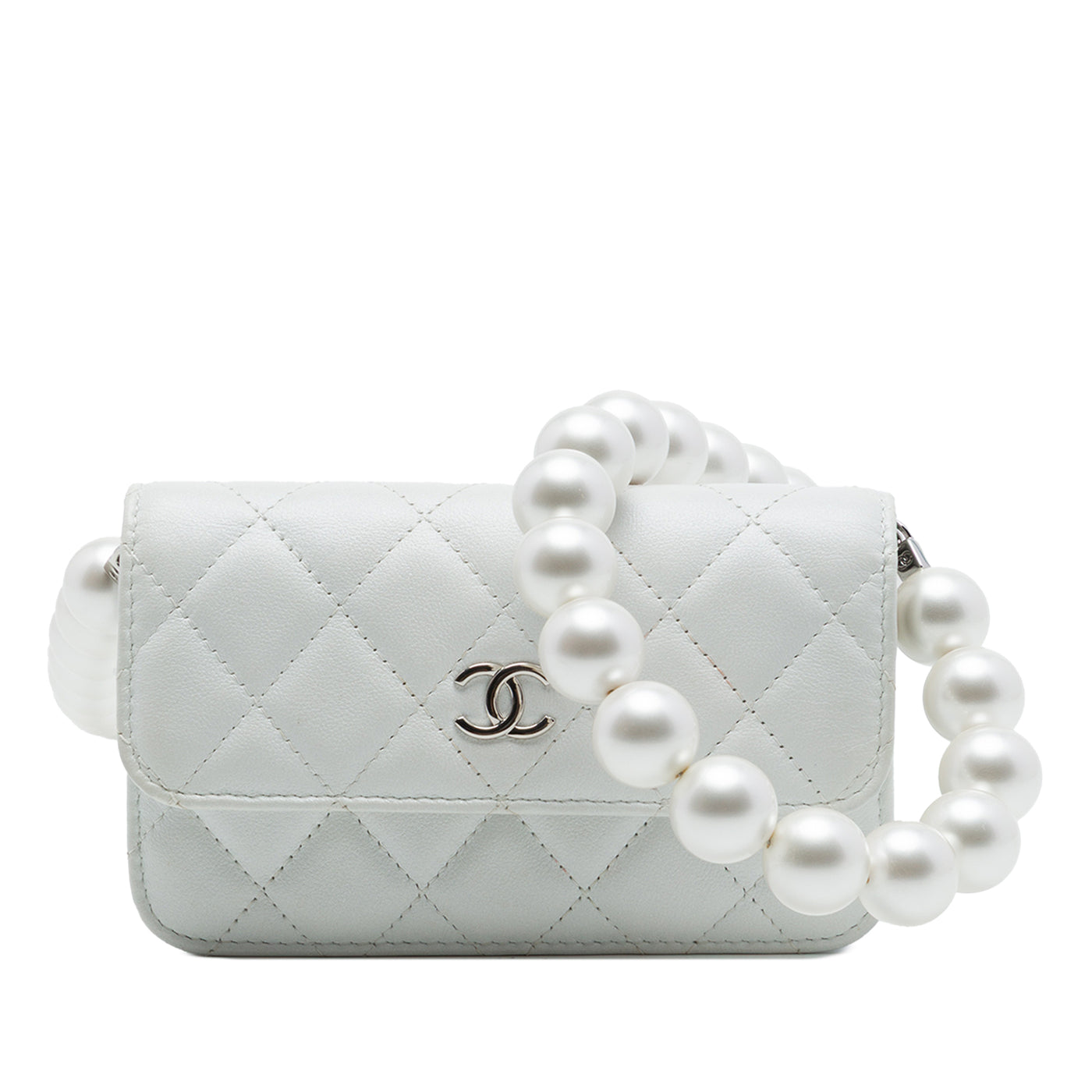 CC Quilted Lambskin Maxi Pearl Chain Strap - Image 1