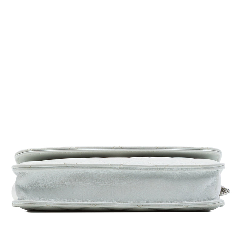CC Quilted Lambskin Maxi Pearl Chain Strap - Image 3