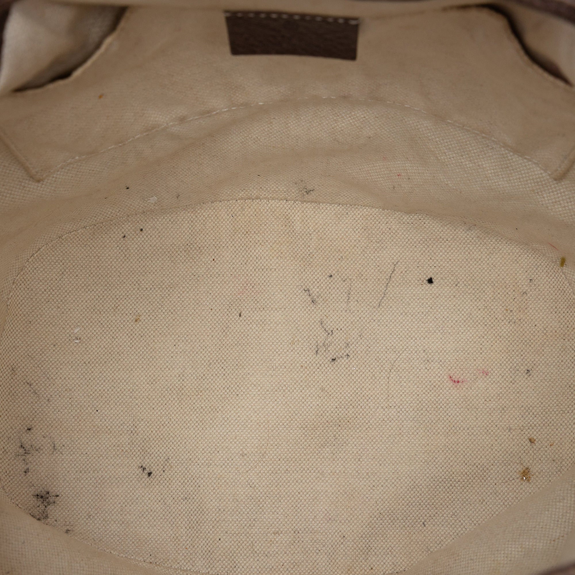 GG Supreme Neo Vintage Drawstring Bucket Bag - Image 4