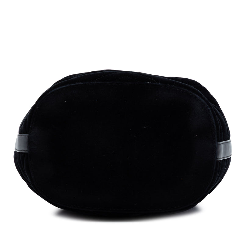 GG Marmont 2.0 Matelasse Velvet Bucket Bag - Image 3