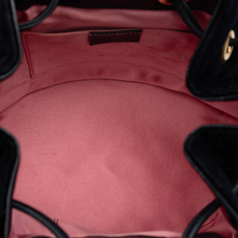 GG Marmont 2.0 Matelasse Velvet Bucket Bag - Image 4