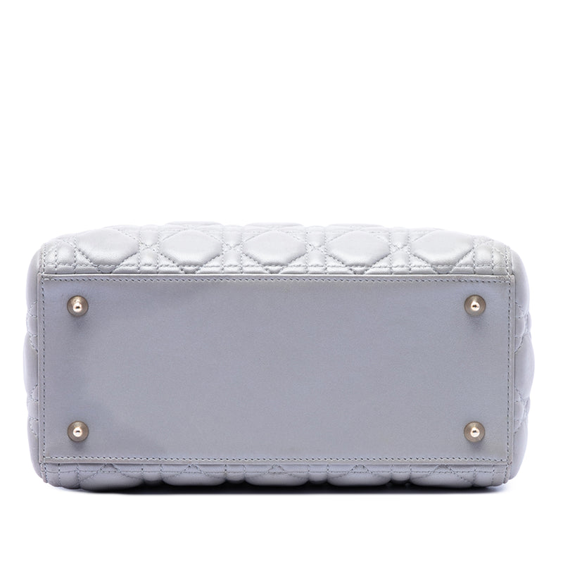Medium Pearlescent Lambskin Cannage Lady Dior - Image 3