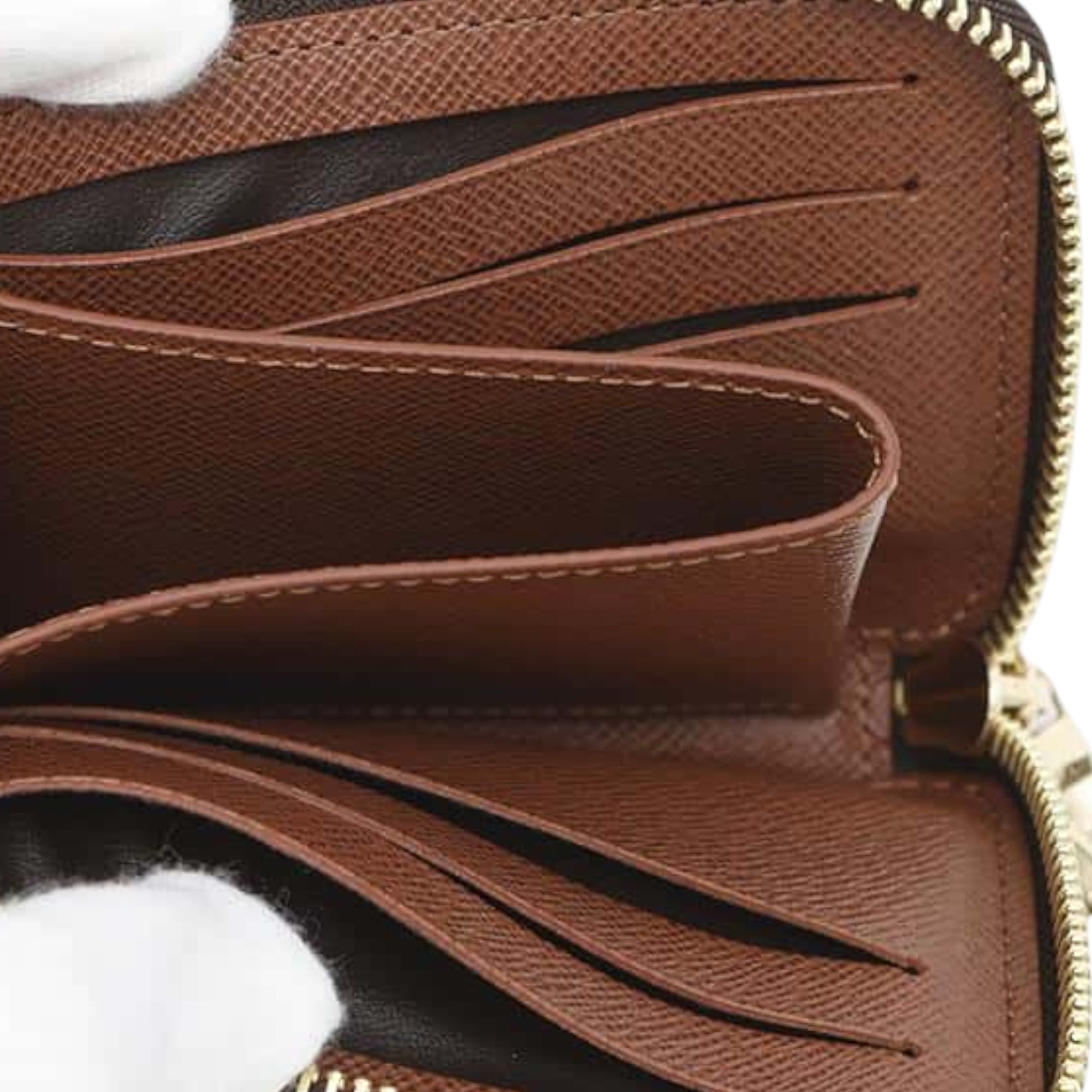 Monogram Noa Compact Wallet - Image 4