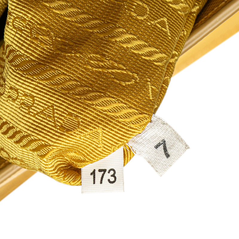 Small Saffiano Lux Galleria Satchel - Image 8