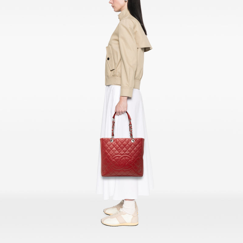 Caviar Vertical Grand Shopping Tote - Image 6