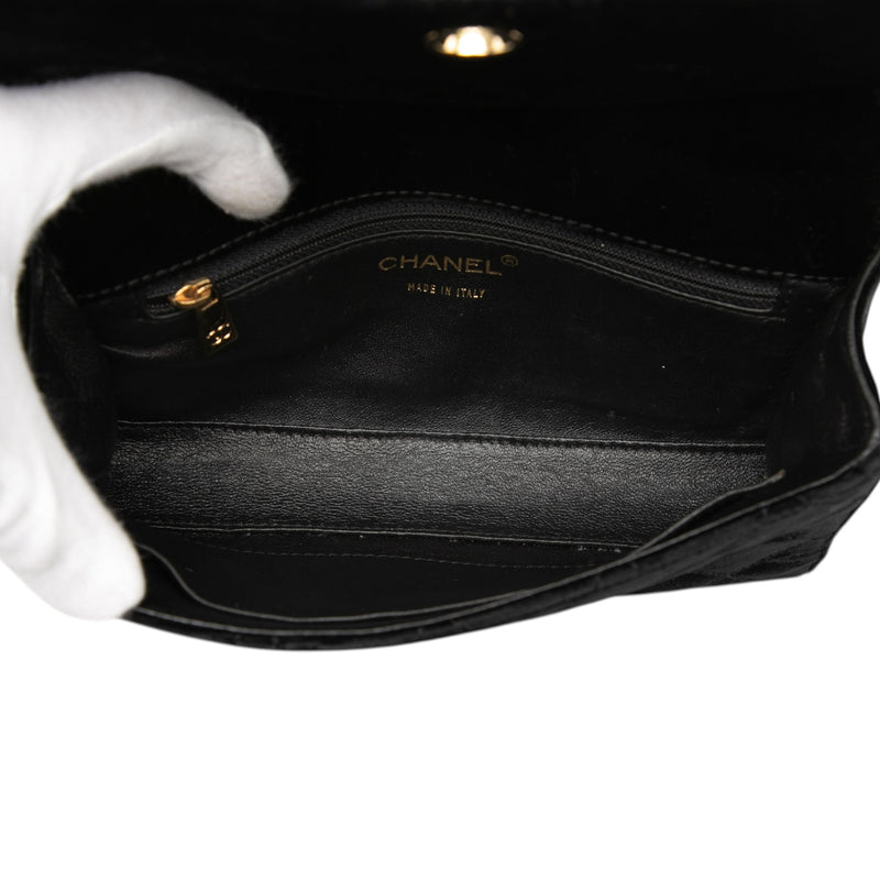 CC Quilted Velvet Chain Shoulder Bag - Image 4