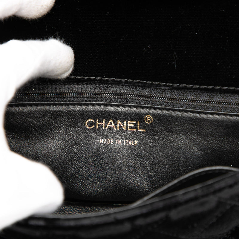 CC Quilted Velvet Chain Shoulder Bag - Image 5