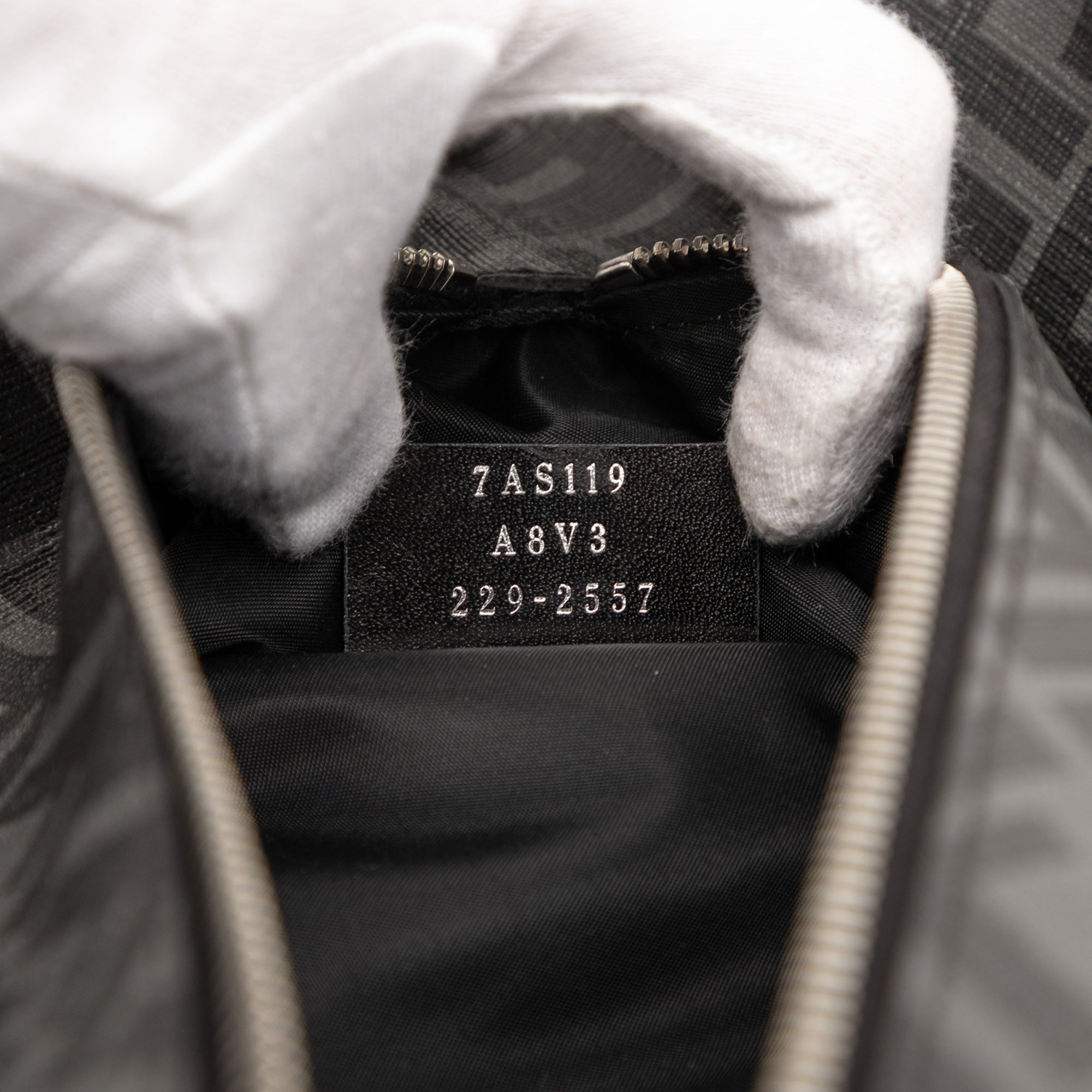 Zucca Coated Canvas Shoe Case - Image 5