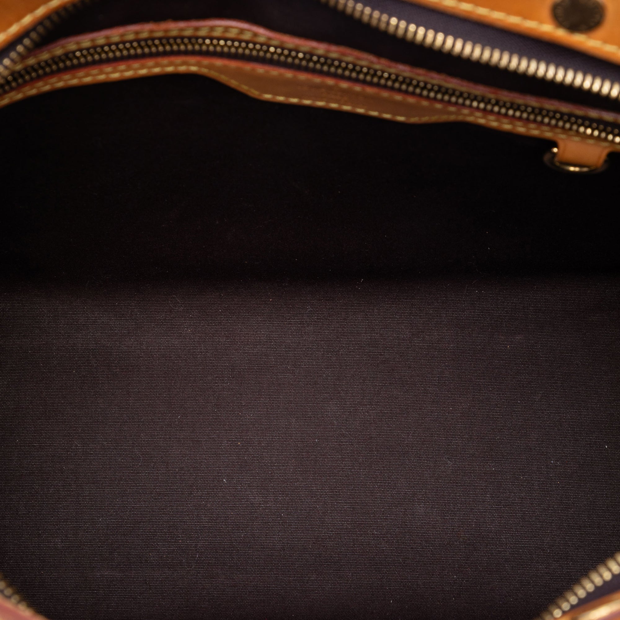 Monogram Vernis Brea MM - Image 4