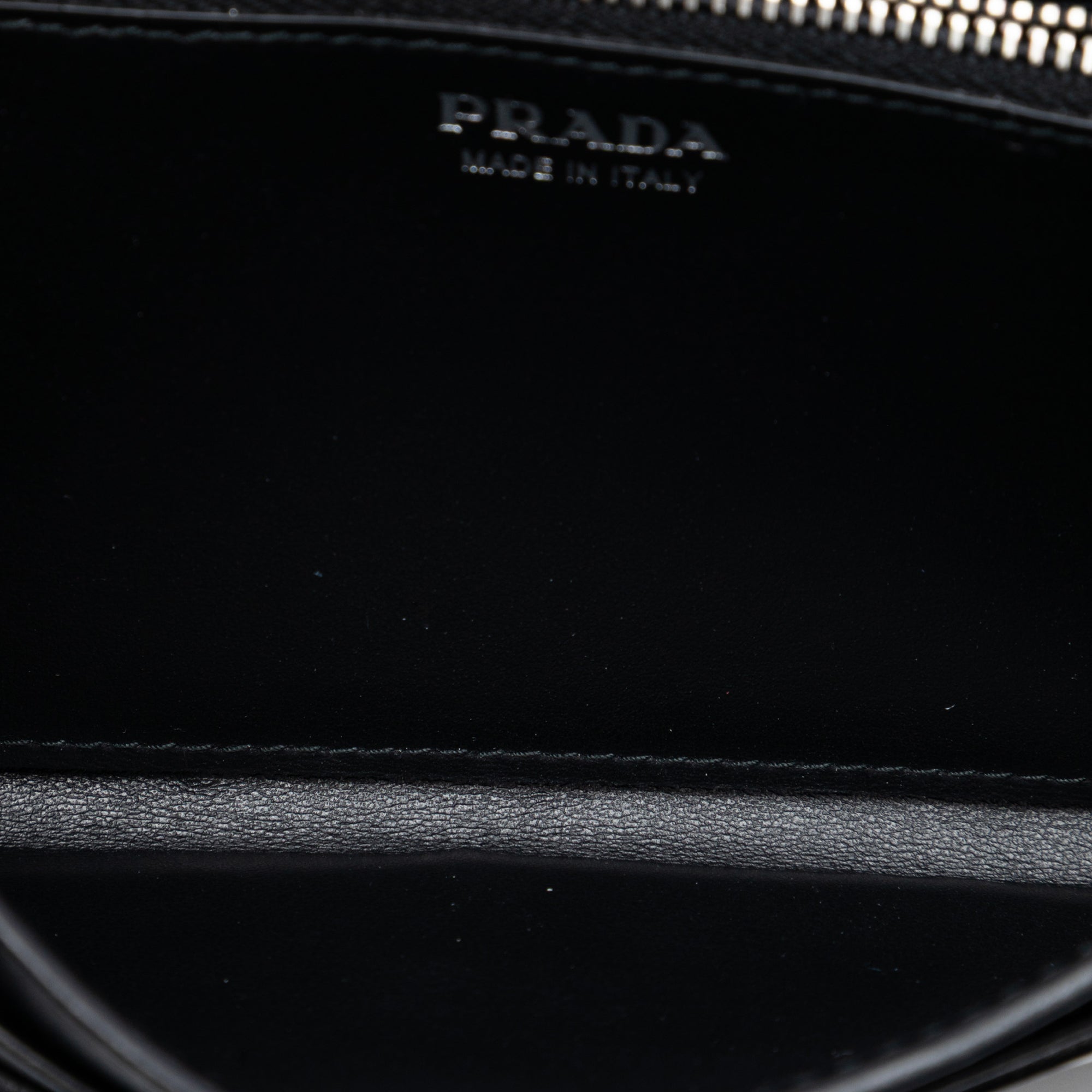 Tessuto Grommet Wallet On Chain - Image 4