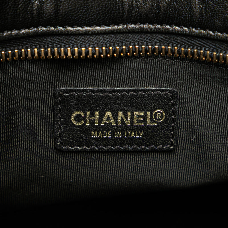 CC Choco Bar Lambskin Tote - Image 5