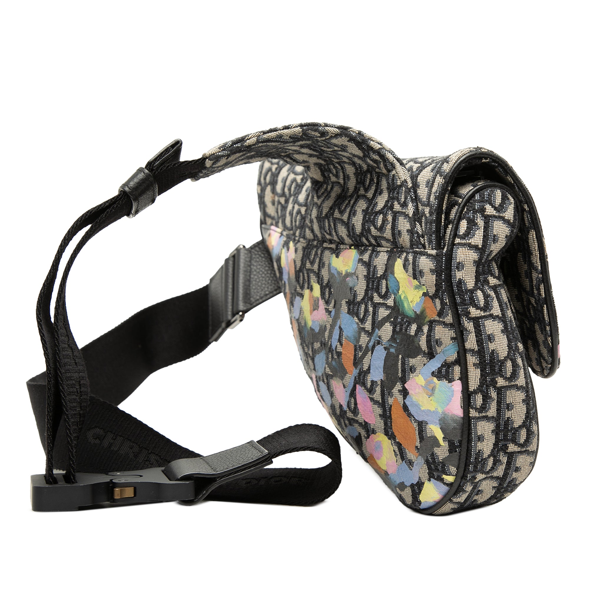 Alex Foxton Oblique Canvas Saddle Crossbody - Image 2