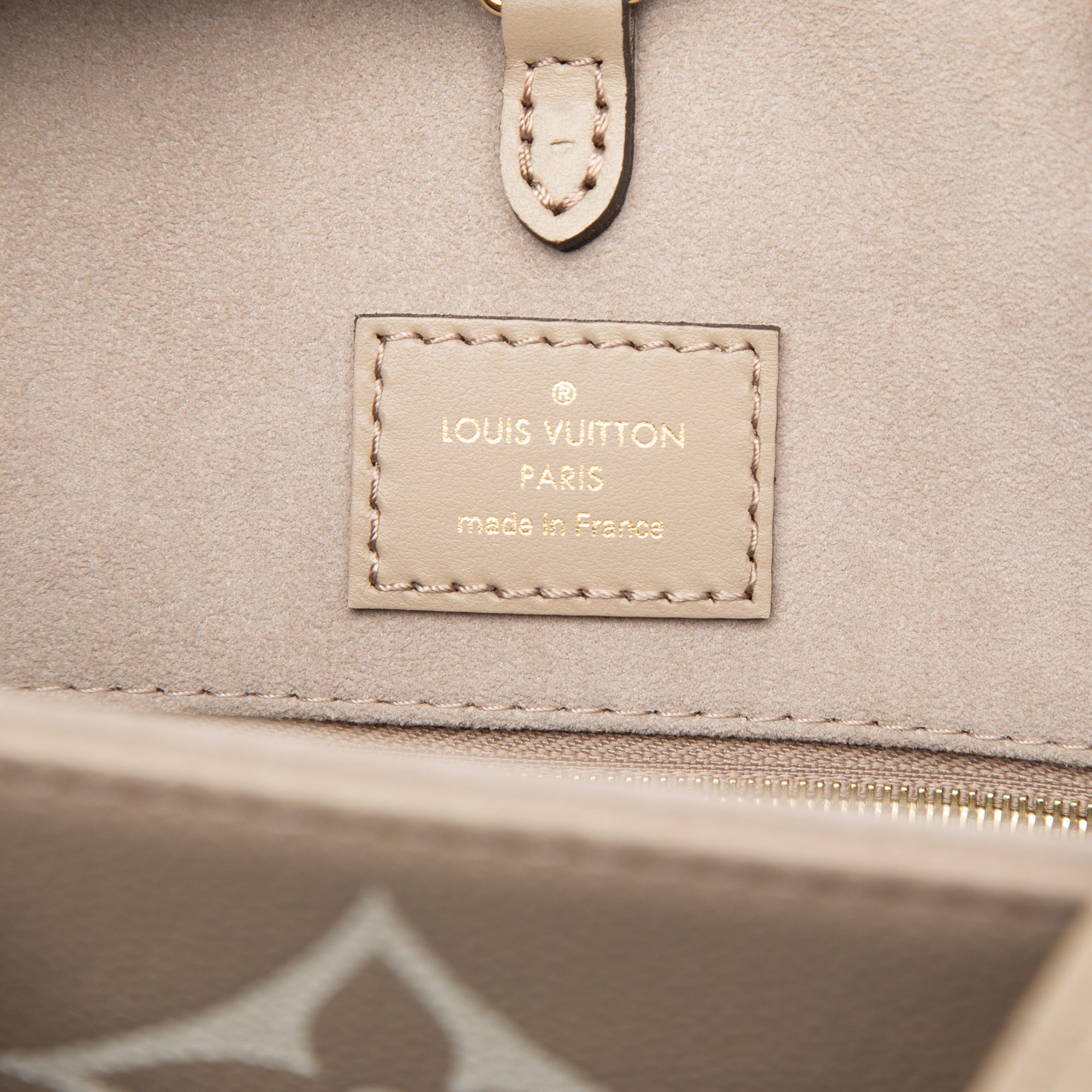 Bicolor Monogram Empreinte Giant Onthego MM - Image 5