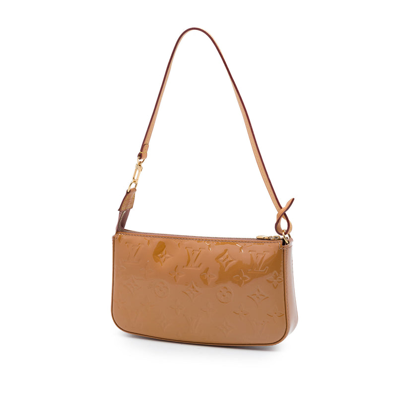 Monogram Vernis Pochette Accessoires - Image 2