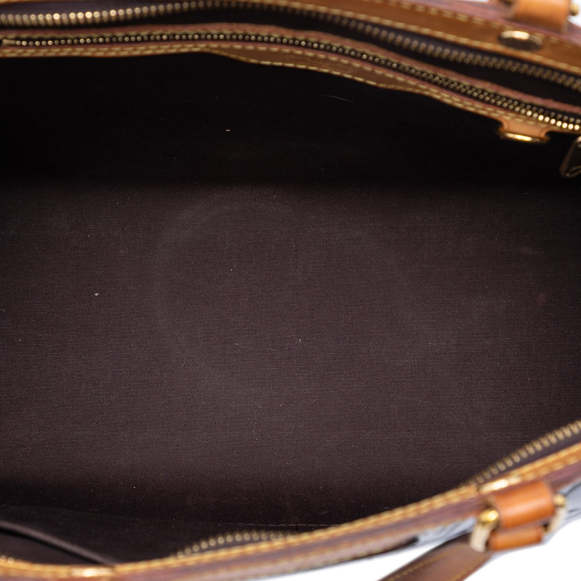Monogram Vernis Brea MM - Image 4