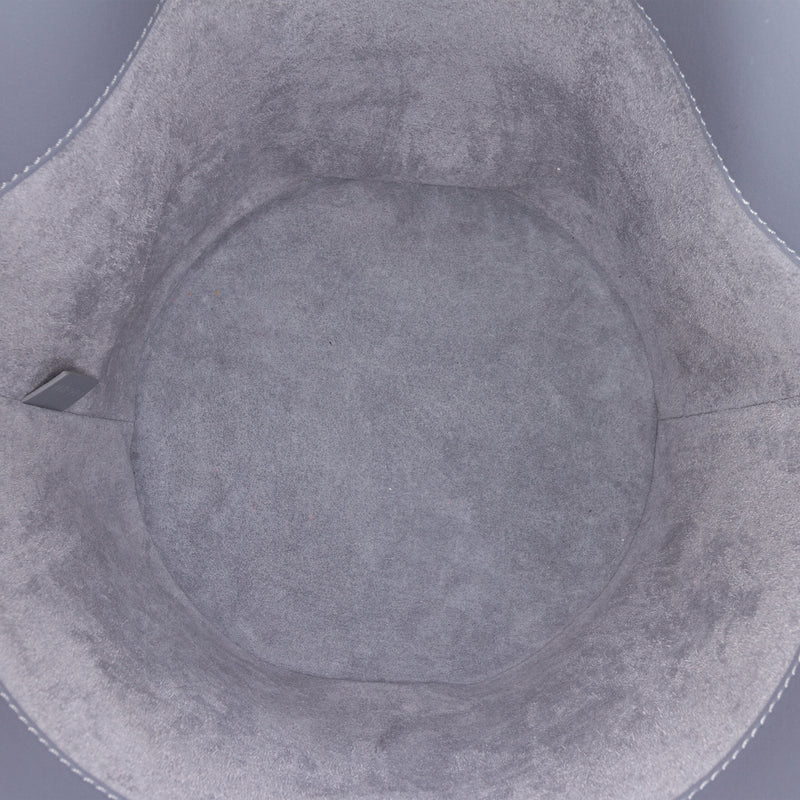 Medium Smooth Calfskin Bucket 16 - Image 4