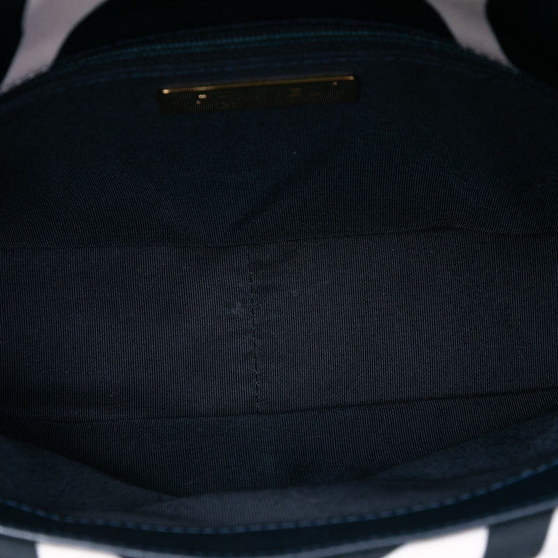 Medium Printed Silk 19 Flap - Image 4
