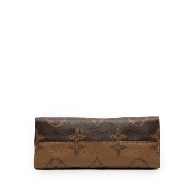 Monogram Reverse Giant OnTheGo GM - Image 3