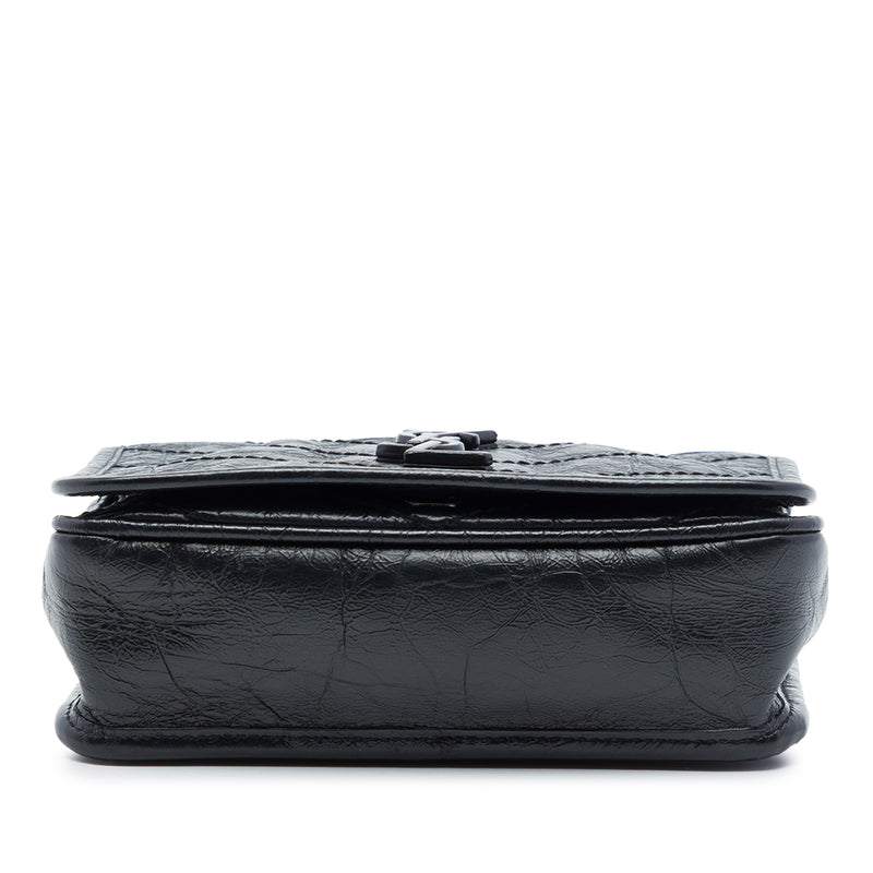 Crinkled Calfskin Niki Wallet on Chain - Image 3